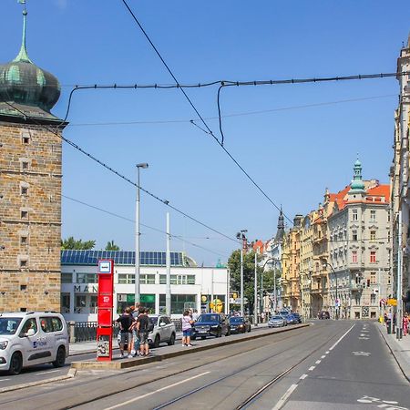 Mn6 Luxury Suites By Adrez Prague Exterior photo